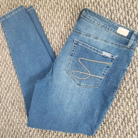 Seven7 Women's Light Blue Skinny Jeans - Picture 1 of 7